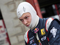 Даниил Квят станет пилотом Формулы-1 в 2014 году