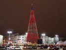 Главная новогодняя елка Екатеринбурга засияла огнями