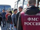 Нарушившим закон мигрантам запретят въезд в Россию