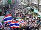 Тайские власти стягивают в Бангкок танки перед массовой акцией протеста