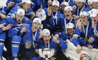Финны выиграли молодежный ЧМ по хоккею, сборная РФ стала третьей