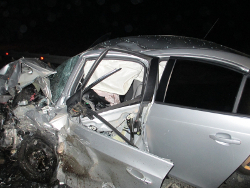 На автодороге Екатеринбург-Тюмень в ДТП погиб человек, двое-ранены