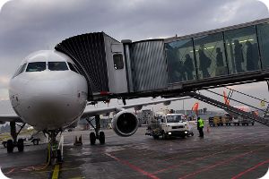 Угонщик севшего в Женеве самолета задержан