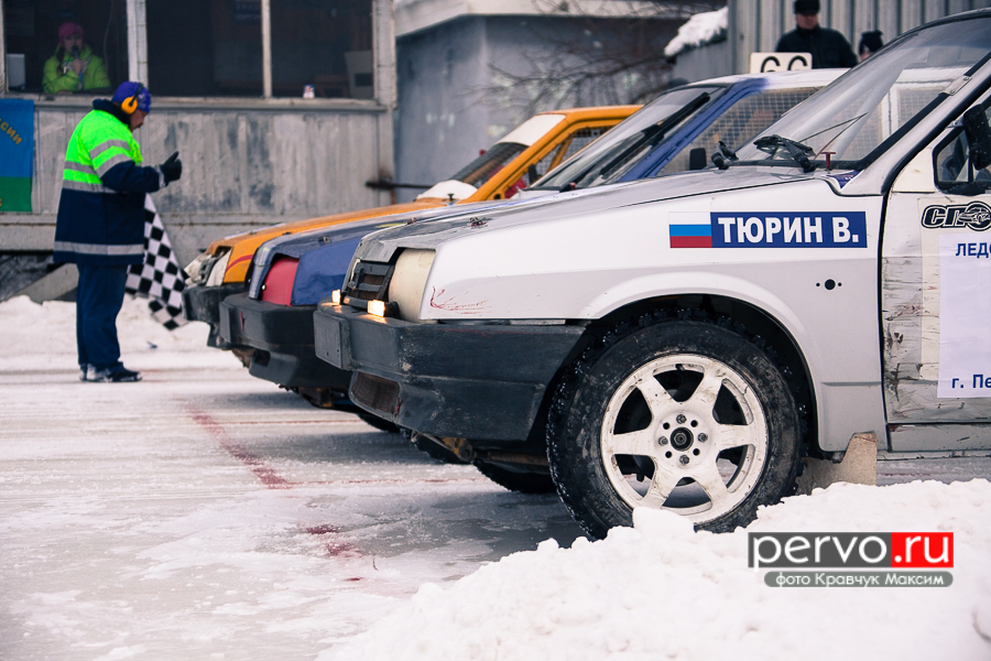 Сегодня в Первоуральске пройдет финал автогонки на льду «Трек-400»
