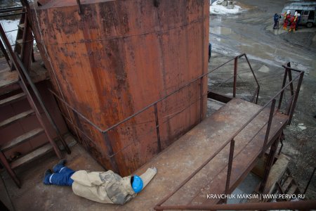В Первоуральске спасатели устраняли «разлив серной кислоты»