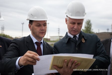 Первый заместитель председателя областного правительства Владимир Власов посетил строительную площадку первого в России ДНК-центра