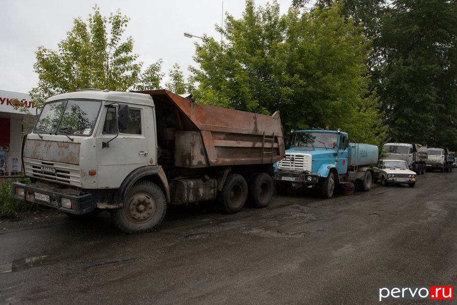 В Первоуральске приступили к ремонту дорог
