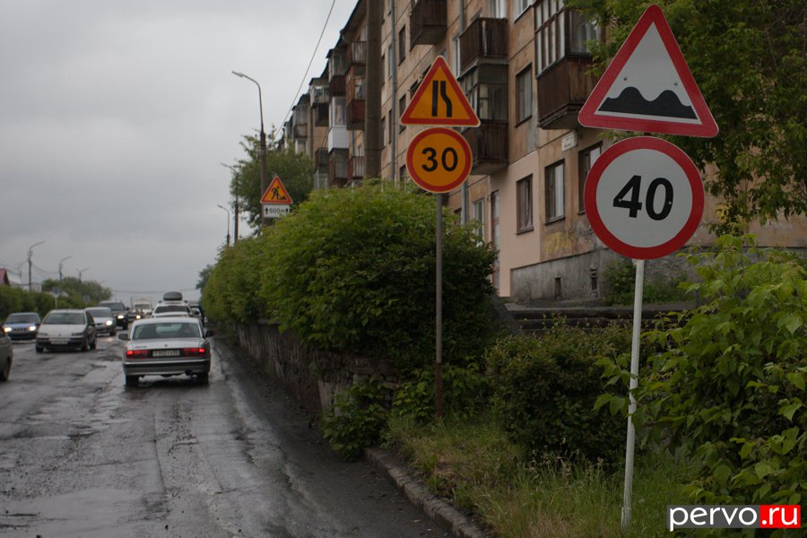 В Первоуральске приступили к ремонту дорог