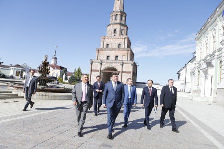 Алексей Дронов в составе делегации Свердловской области посетил Татарстан