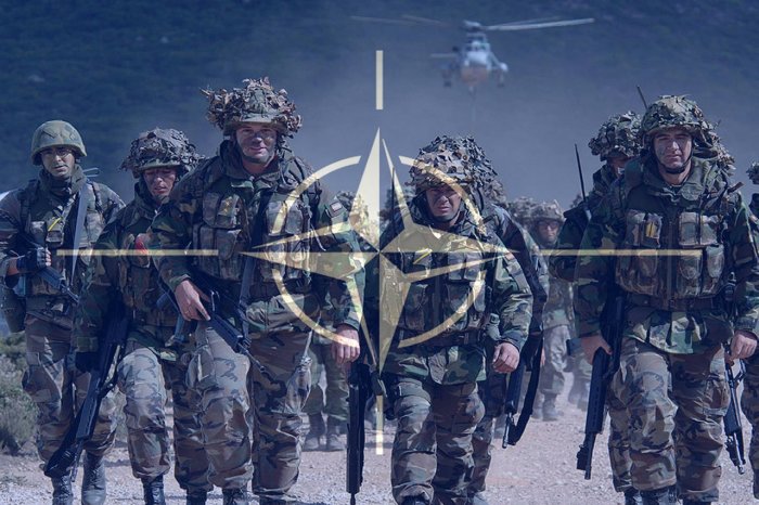 НАТО может наращивать присутствие у границ России для торга