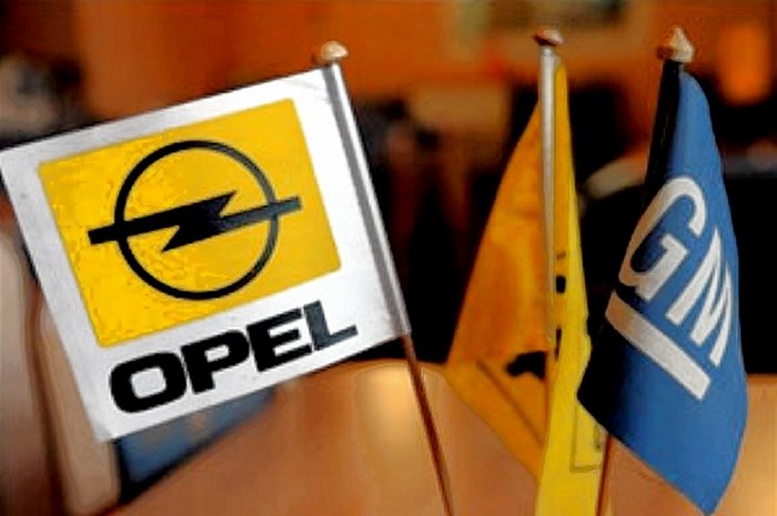 Оставшиеся в России автомобили Chevrolet и Opel продадут с большими скидками
