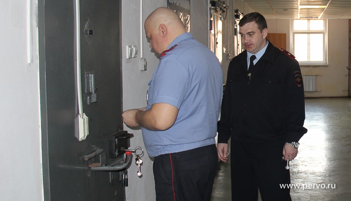 Первоуральский изолятор временного содержания посетили представители Общественного совета