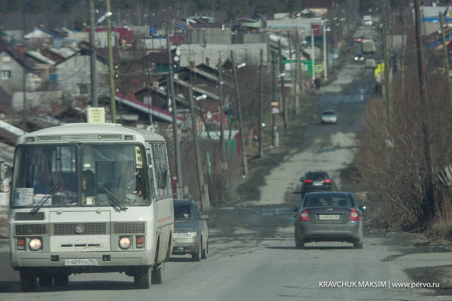 Ремонт дороги по улицы Дружбы не будет.  Жители решили сохранить незаконные постройки