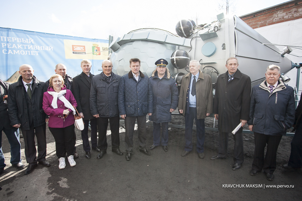 Крытый рынок, первоуральск, улица трубников, 52в. Восточный первоуральск. Трубников, 52. Корабли с востока. Восточный первоуральск.