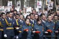 Более 5000 первоуральцев встали в ряды «Бессмертного полка» Более 5000 первоуральцев встали в ряды «Бессмертного полка»