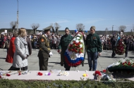 Более 5000 первоуральцев встали в ряды «Бессмертного полка» Более 5000 первоуральцев встали в ряды «Бессмертного полка»