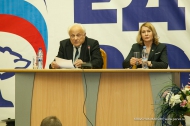 Участники предварительного голосования «Единой России» встретились с горожанами Участники предварительного голосования «Единой России» встретились с горожанами