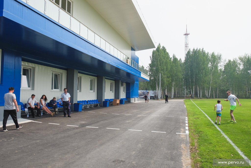 В Первоуральске открылся новый стадион