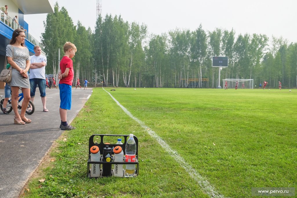 В Первоуральске открылся новый стадион