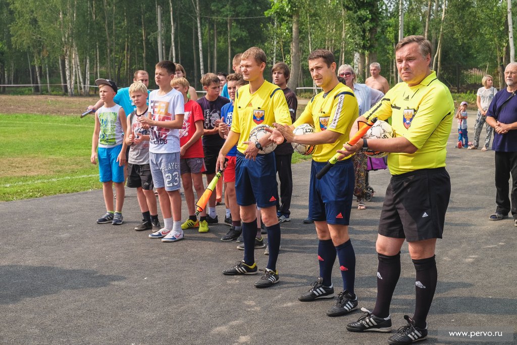 В Первоуральске открылся новый стадион