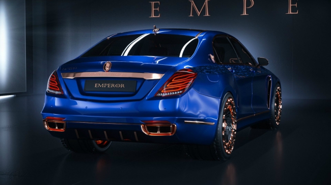 Канадцы превратили Mercedes-Maybach в «золотого Императора» Канадцы превратили Mercedes-Maybach в «золотого Императора»