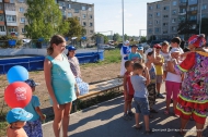 Праздники двора по традиции прошли и в поселках Праздники двора по традиции прошли и в поселках