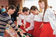 В рамках празднования Дня народов Среднего Урала прошел фестиваль национальных культур В рамках празднования Дня народов Среднего Урала прошел фестиваль национальных культур