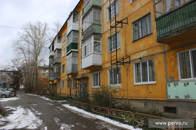 В Первоуральске газовые мошенники едва не взорвали жилой дом В Первоуральске газовые мошенники едва не взорвали жилой дом