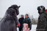 «Веселые старты» от «Единой России» и «Молодой гвардии» «Веселые старты» от «Единой России» и «Молодой гвардии»