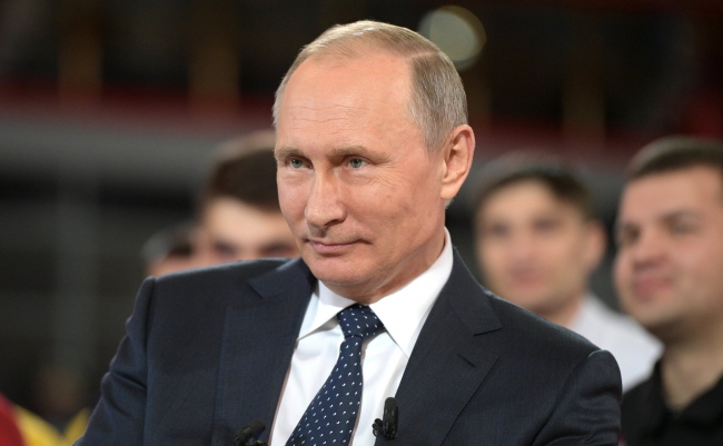Владимир Путин посетил с рабочим визитом Челябинскую область и встретился с рабочими предприятия «Этерно» Владимир Путин посетил с рабочим визитом Челябинскую область и встретился с рабочими предприятия «Этерно»