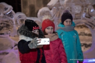 Главный ледовый городок Первоуральска официально открыт Главный ледовый городок Первоуральска официально открыт