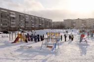 Праздник в расчищенном дворе Праздник в расчищенном дворе