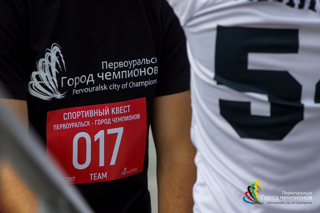 Телки первоуральск. Учения первоуральск. Пожарные первоуральск. Вызов первоуральск. Пожарная машина едет на вызов.