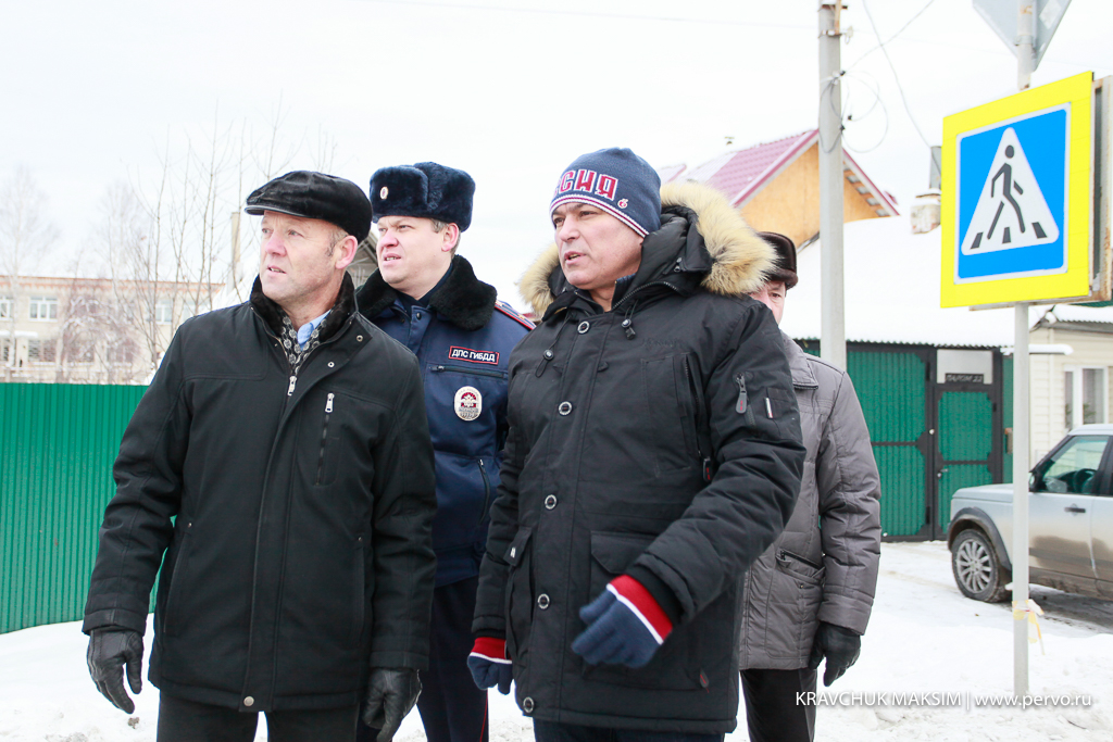 Партпроект «Безопасные дороги» проверил пешеходные переходы в Первоуральском ГО и Северке