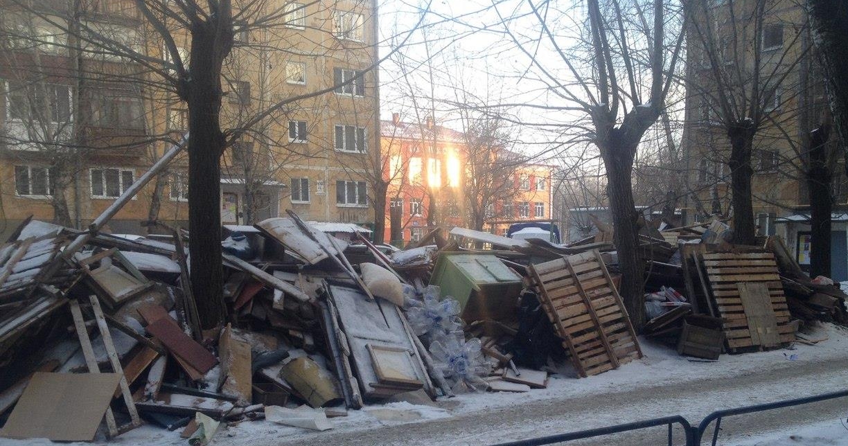 К «водяному» скандалу подключился Болышев