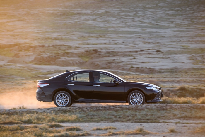 Toyota Camry и Land Cruiser Prado – резкое подорожание