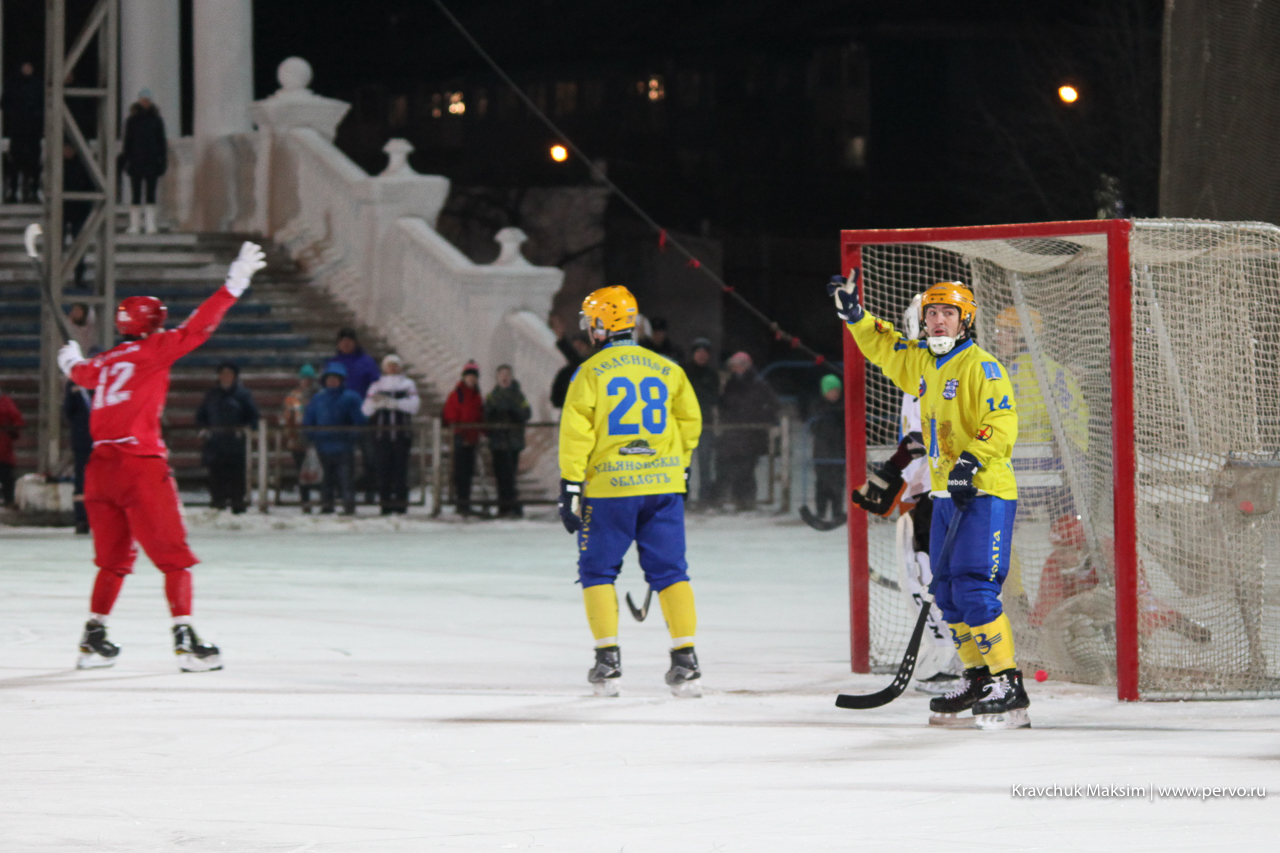 Новый хоккейный сезон открыли с размахом