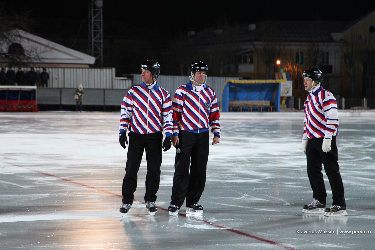 Новый хоккейный сезон в Первоуральске открыли с размахом