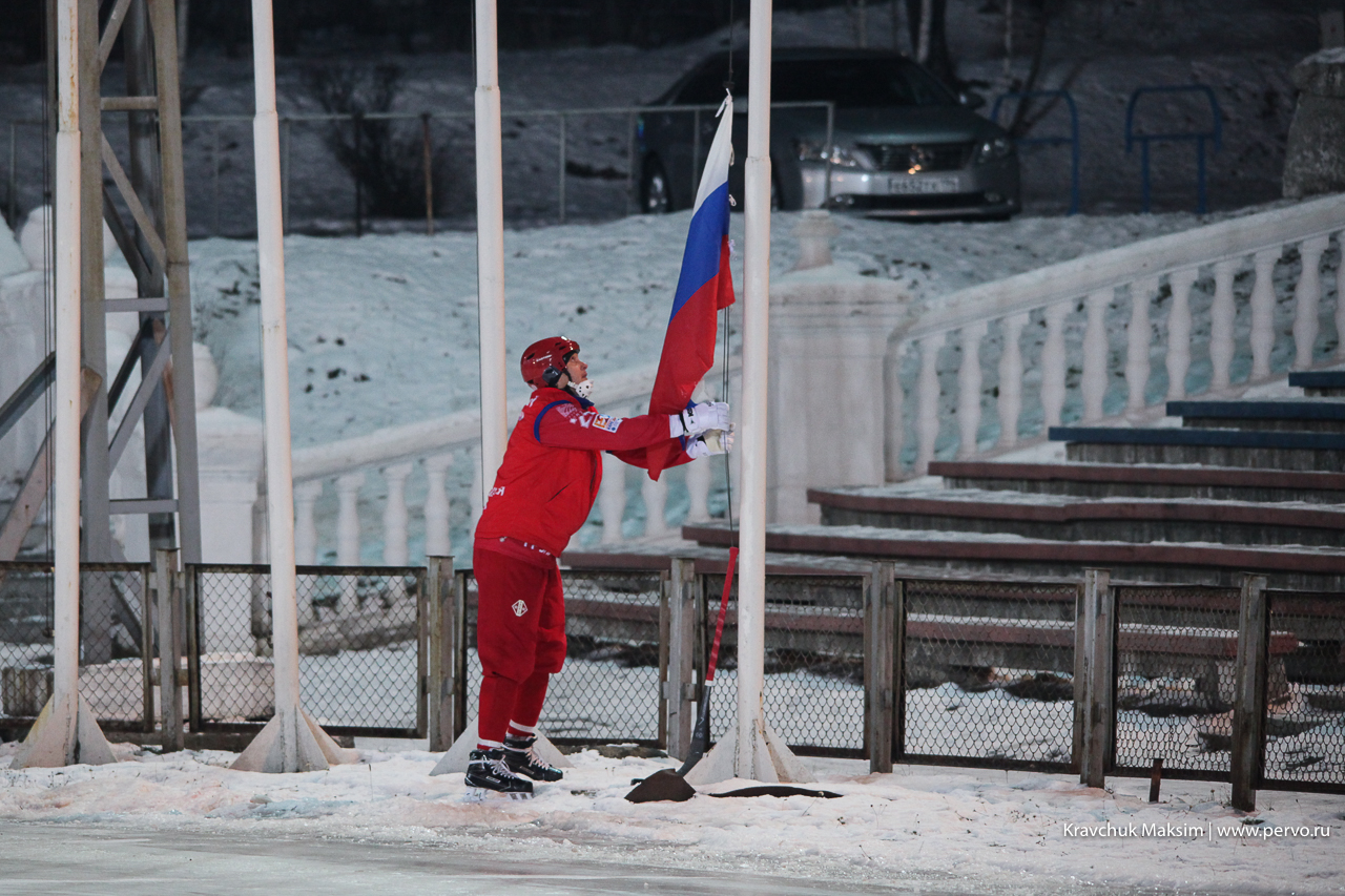 Новый хоккейный сезон в Первоуральске открыли с размахом