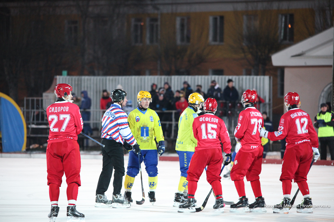Новый хоккейный сезон в Первоуральске открыли с размахом
