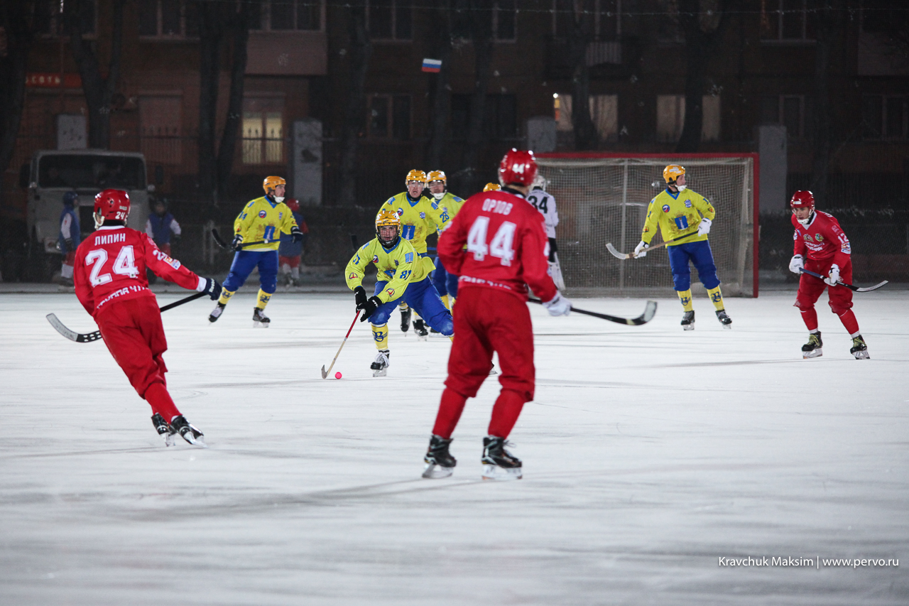 Новый хоккейный сезон в Первоуральске открыли с размахом