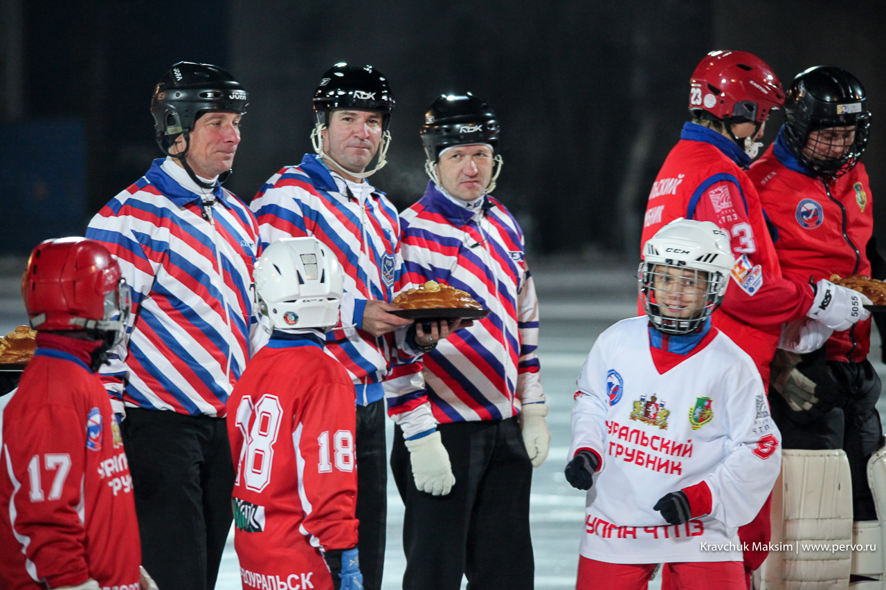 Новый хоккейный сезон в Первоуральске открыли с размахом