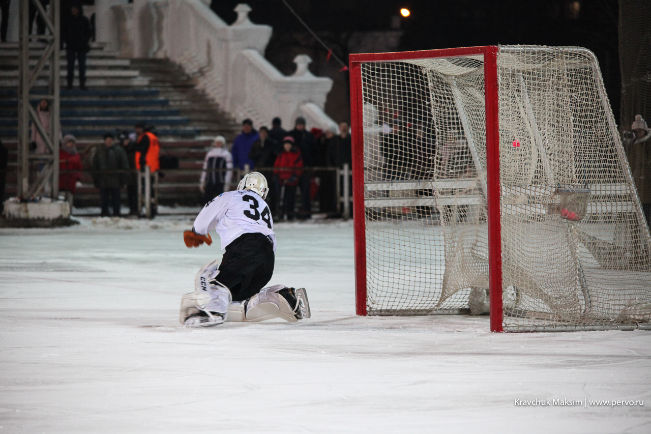 Новый хоккейный сезон в Первоуральске открыли с размахом
