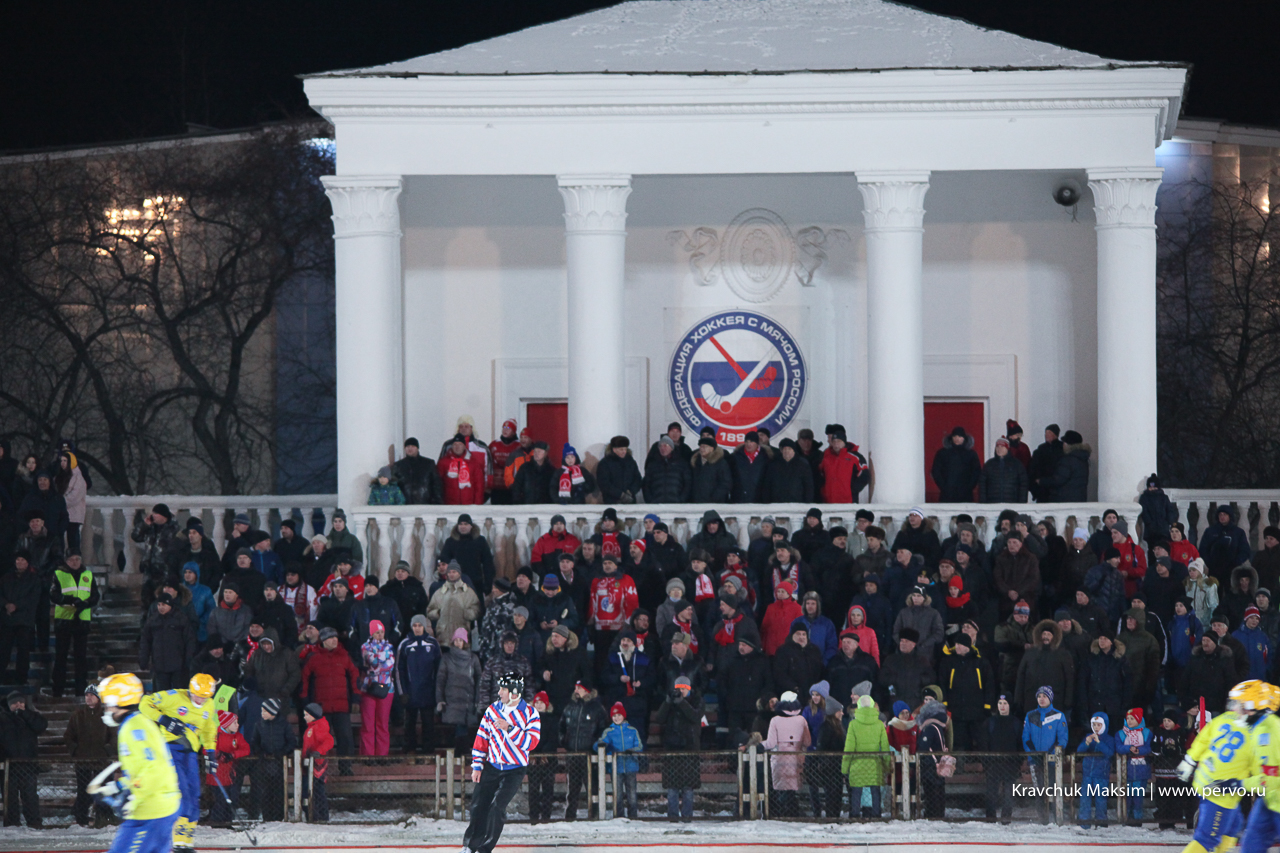 Новый хоккейный сезон в Первоуральске открыли с размахом