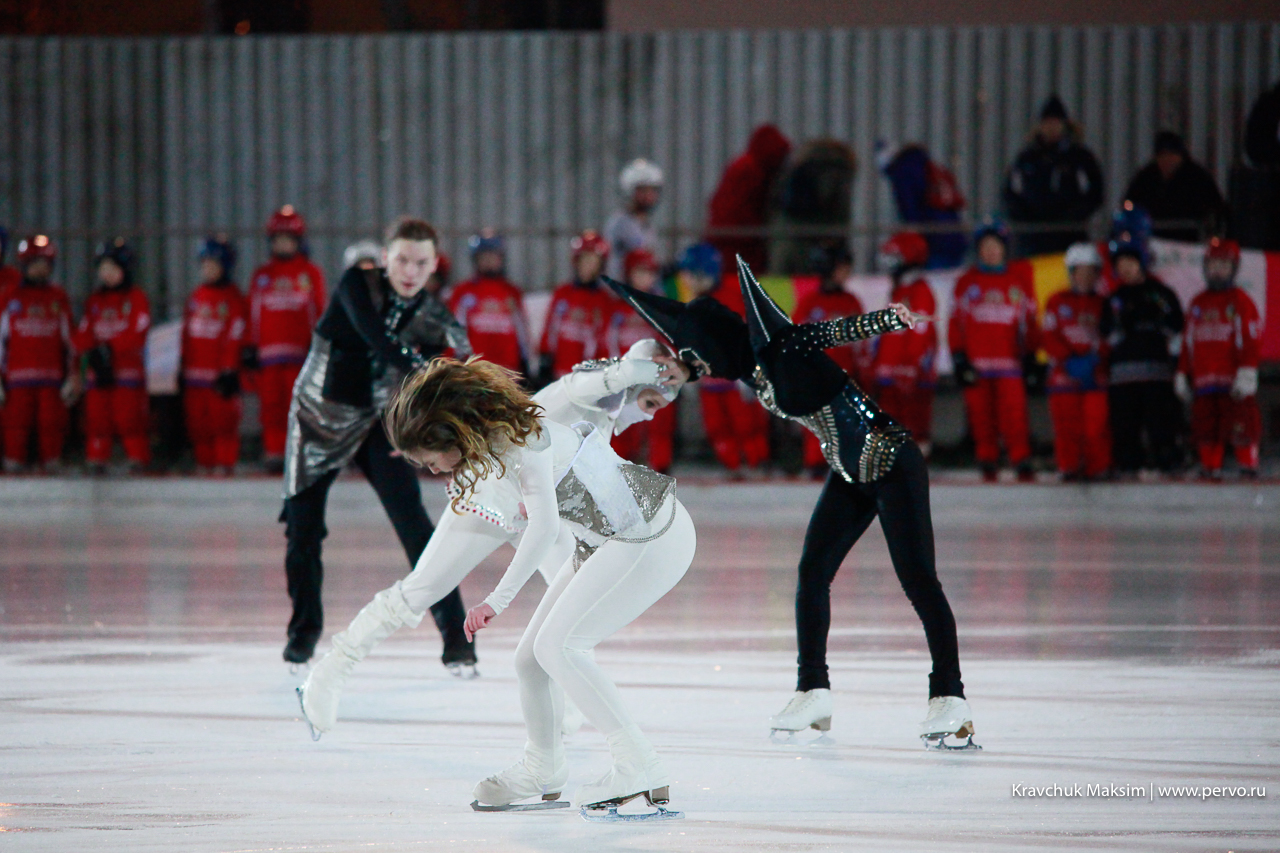 Новый хоккейный сезон в Первоуральске открыли с размахом