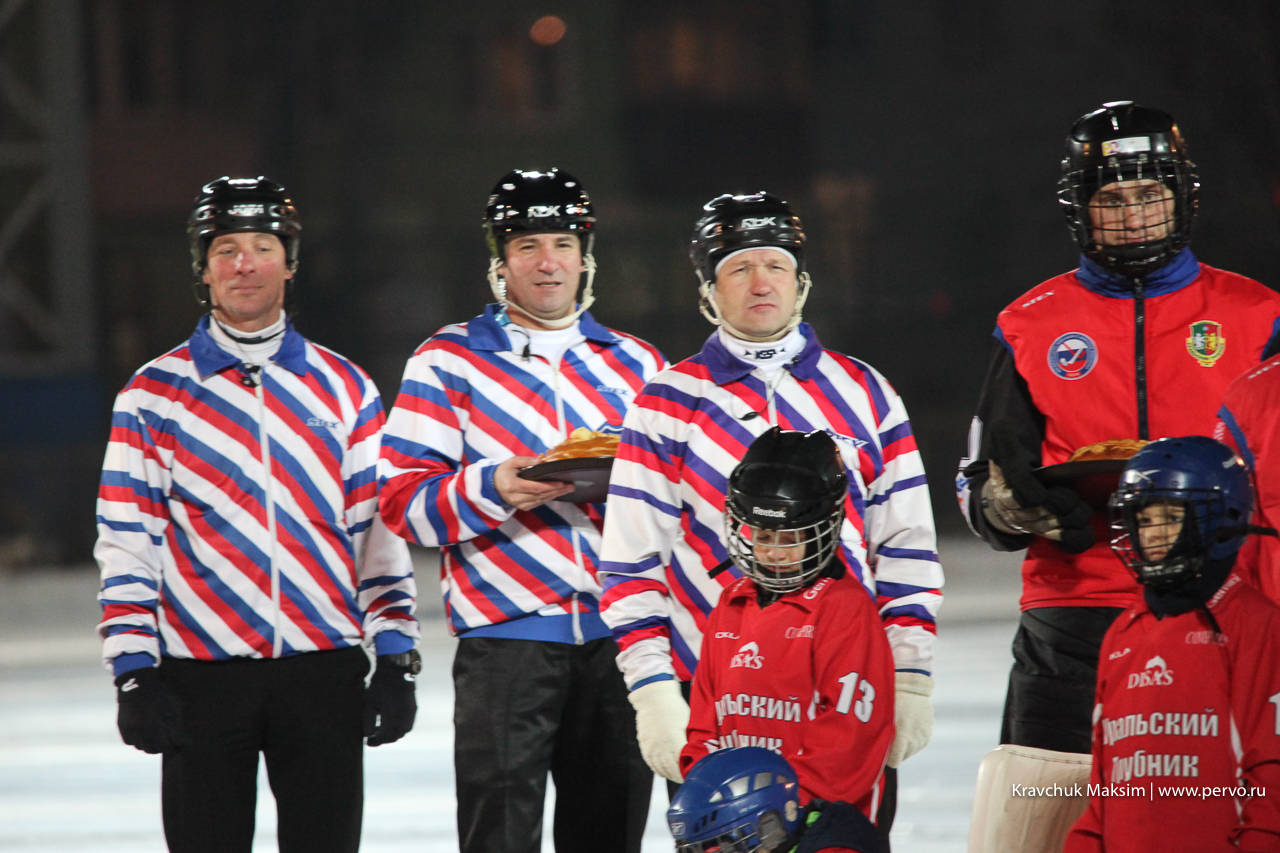 Новый хоккейный сезон в Первоуральске открыли с размахом