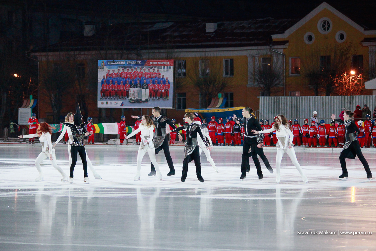 Новый хоккейный сезон в Первоуральске открыли с размахом