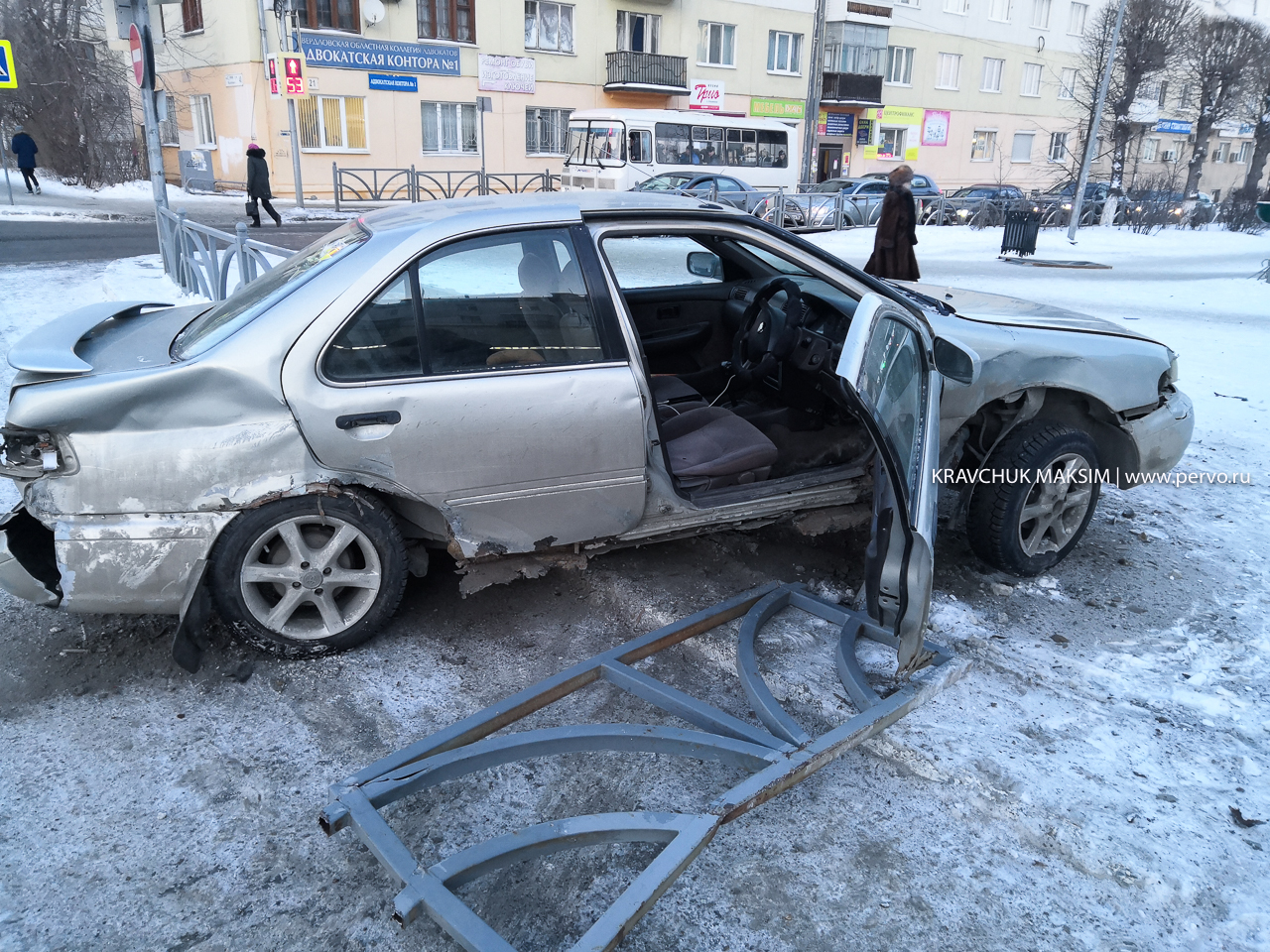 ДТП в центре Первоуральска попало на видео