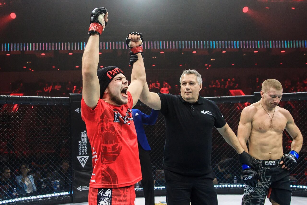 «Русский МакГрегор» и Grandmaster встретятся с первоуральскими спецназовцами на одном поле