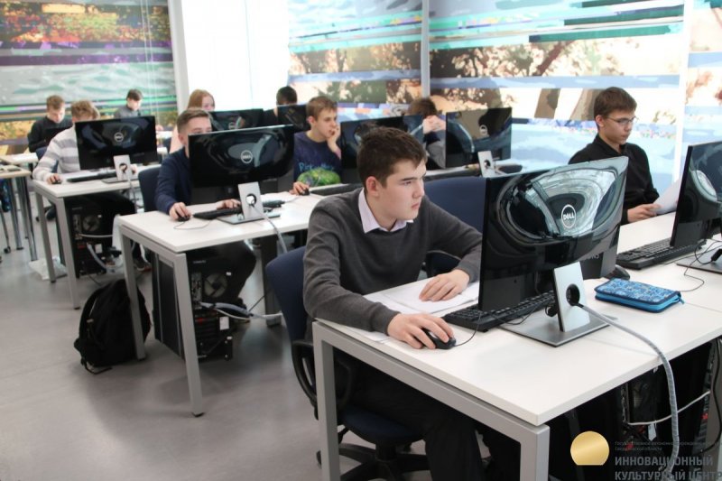 Школьники запрограммируют Первоуральск